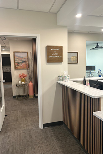Orthodontic treatment chair