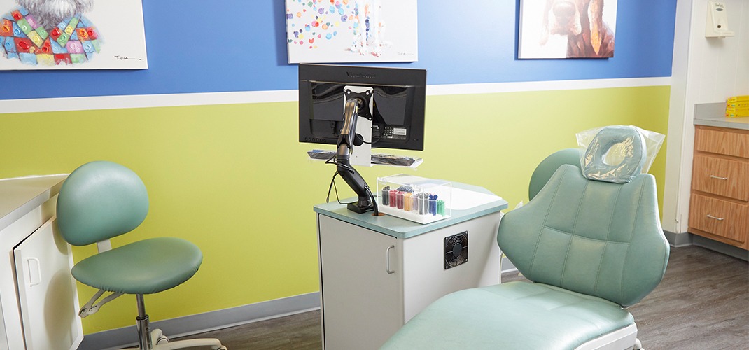 Orthodontic treatment chair